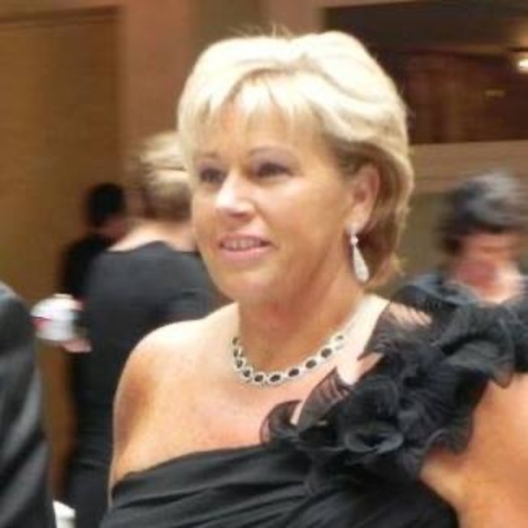 Meet your Posher, Kathleen - Picture 1 of 1